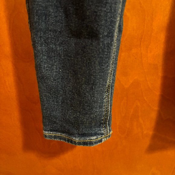 Old Navy Distressed High Rise Rockstar Super Skinny Secret Slim Pockets Jeans - Picture 7 of 14
